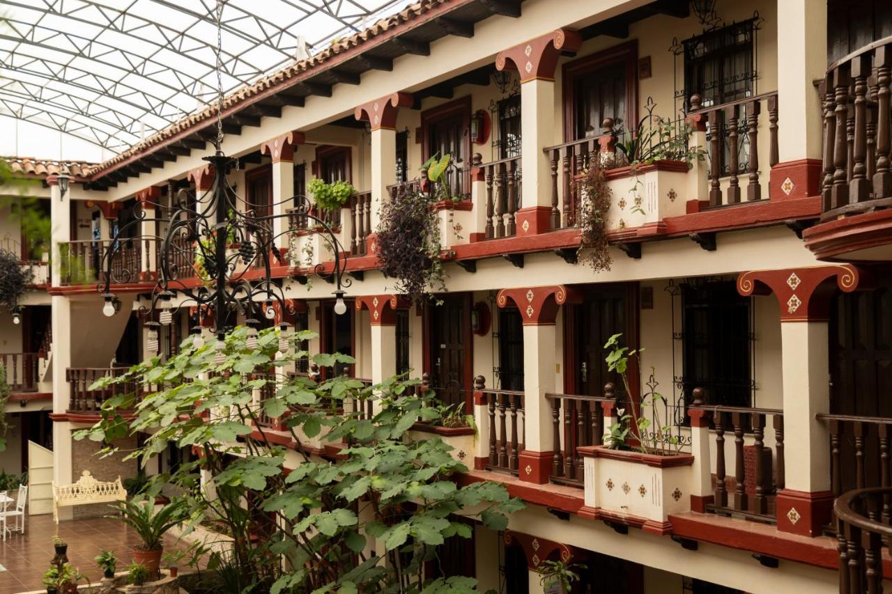 Hotel D'Monica San Cristóbal de Las Casas Exterior foto